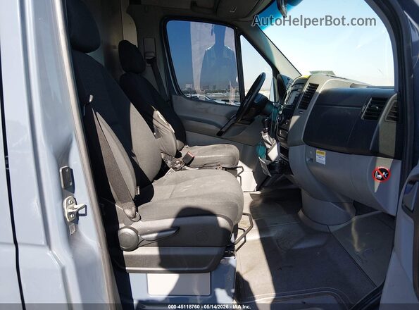 WD3PE7CD5JP623849 2018 MERCEDES-BENZ SPRINTER Blue 