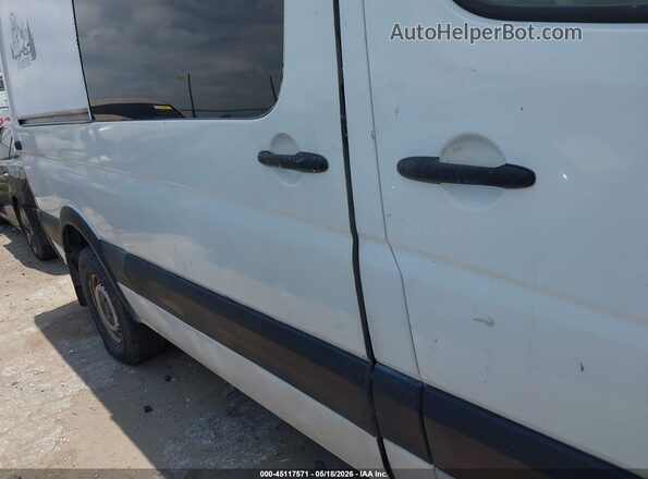 WD3PE7CD9HP376040 2017 MERCEDES-BENZ SPRINTER Белый 