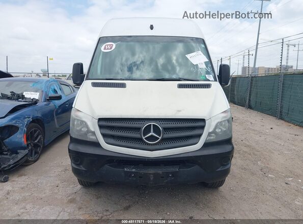 WD3PE7CD9HP376040 2017 MERCEDES-BENZ SPRINTER Белый Вид щитка приборов