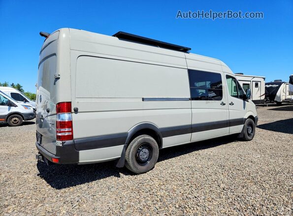 WD3PE8CD7JP648421 2018 MERCEDES-BENZ SPRINTER Cream 