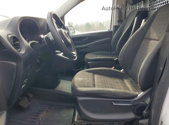 WD3PG2EA7K3529643 2019 MERCEDES-BENZ METRIS White Vista interior delantera