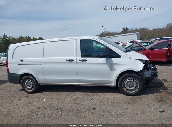 WD3PG3EA1K3594879 2019 MERCEDES-BENZ METRIS White 360 interior view
