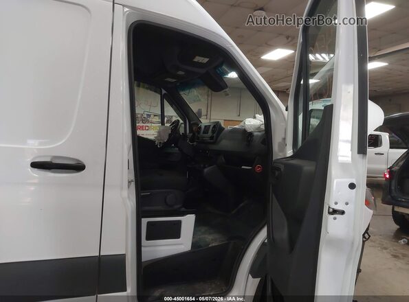 WD4PF1CDXKP108286 2019 MERCEDES-BENZ SPRINTER White Սալոնի դիմացի տեսք