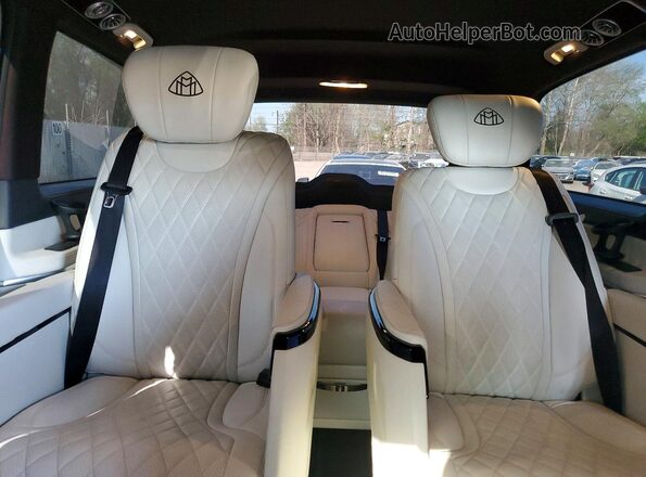 WD4PG2EE5K3504240 2019 MERCEDES-BENZ METRIS White Widok tylnych siedzeń
