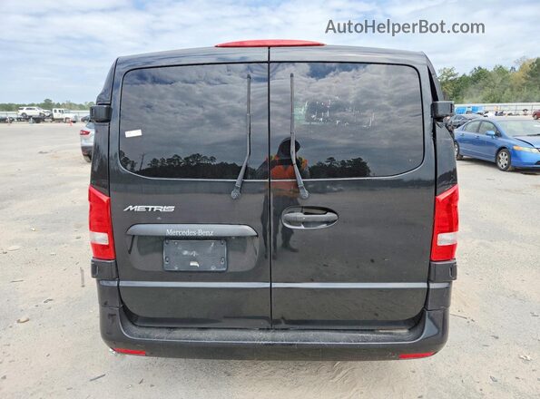 WD4PG2EE6J3348949 2018 MERCEDES-BENZ METRIS Black Vista interior delantera
