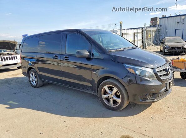 WD4PG2EE7H3286844 2017 MERCEDES-BENZ METRIS Black Передня права чверть