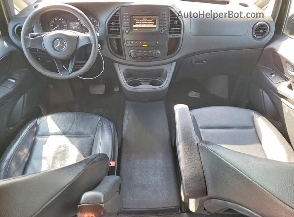 WD4PG2EE7H3286844 2017 MERCEDES-BENZ METRIS Black Вид панелі приладів
