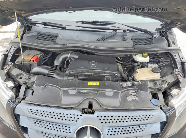 WD4PG2EE9J3490793 2018 MERCEDES-BENZ METRIS Black Widok komory silnika