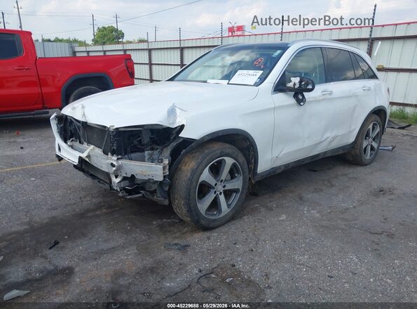 WDC0G4JB0HF137252 2017 MERCEDES-BENZ GLC 300 White Vista tres cuartos delantera izquierda