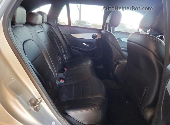 WDC0G4JB0HF141074 2017 MERCEDES-BENZ GLC-CLASS Silver Вид задньої частини салону