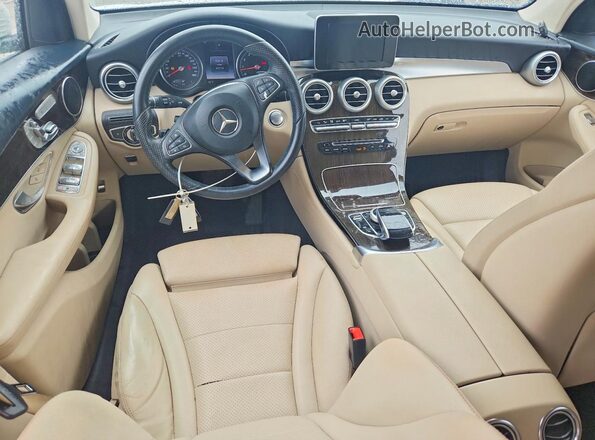 WDC0G4JB1GF047980 2016 MERCEDES-BENZ GLC-CLASS White Առջևի վահանակի տեսք