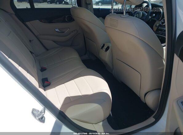 WDC0G4JB1KF620627 2019 MERCEDES-BENZ GLC 300 White Widok naklejki z numerem VIN