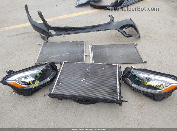 WDC0G4JB3KV134598 2019 MERCEDES-BENZ GLC 300 Black 