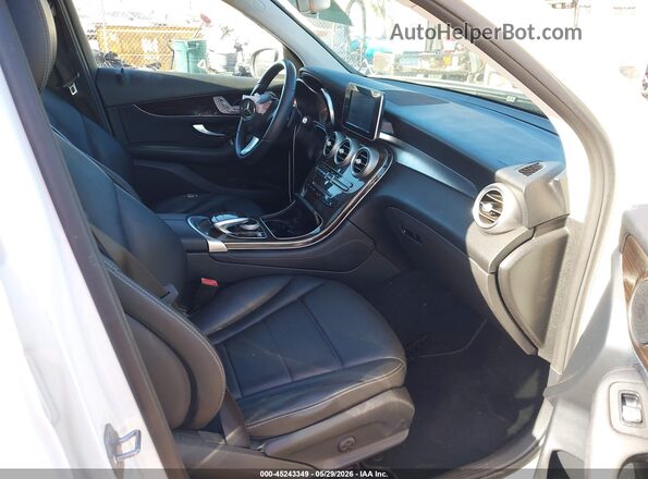 WDC0G4JB5GF102608 2016 MERCEDES-BENZ GLC 300 White Widok wnętrza z przodu