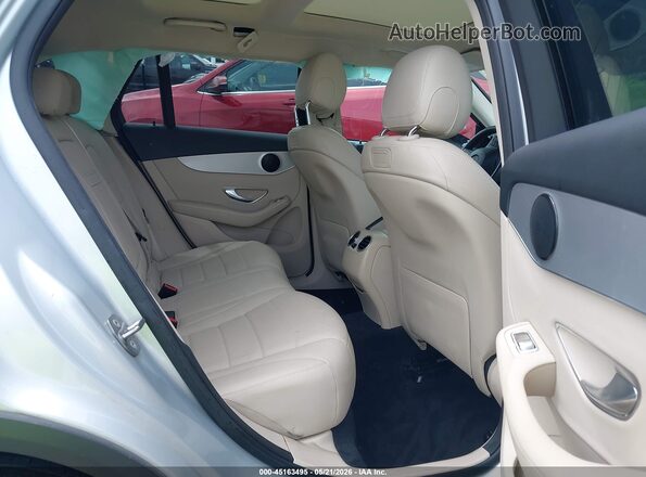 WDC0G4JB5KV154965 2019 MERCEDES-BENZ GLC 300 Silver 
