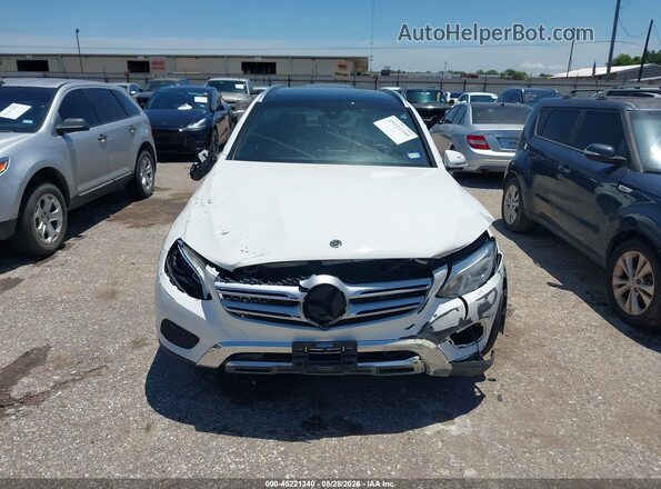 WDC0G4JBXJV065942 2018 MERCEDES-BENZ GLC 300 White Vista del cuadro de instrumentos