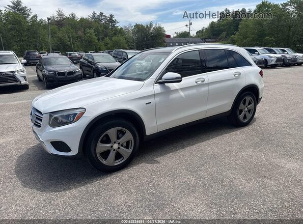 WDC0G4KB0GF050254 2016 MERCEDES-BENZ GLC 300 White Առջևի ձախ երեք քառորդ տեսարան
