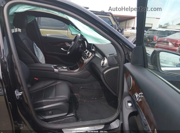 WDC0G4KB0JV074650 2018 MERCEDES-BENZ GLC 300 Black Vista interior delantera