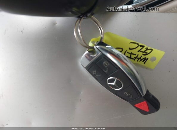 WDC0G4KB4GF098758 2016 MERCEDES-BENZ GLC 300 White Առջևի վահանակի տեսք