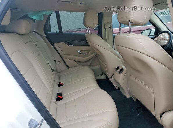WDC0G4KB4HF238700 2017 MERCEDES-BENZ GLC-CLASS White Vista interior trasera