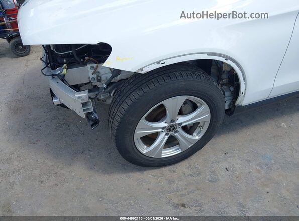 WDC0G4KB4JV093069 2018 MERCEDES-BENZ GLC 300 White 