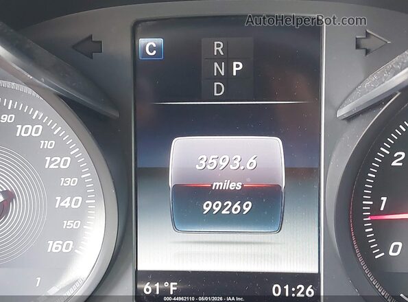 WDC0G4KB4JV093069 2018 MERCEDES-BENZ GLC 300 White 