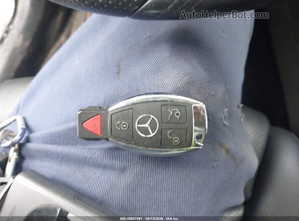 WDC0G4KB5HV007004 2017 MERCEDES-BENZ GLC 300 Black Առջևի վահանակի տեսք