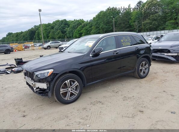 WDC0G4KB7HF193249 2017 MERCEDES-BENZ GLC 300 Черный Передняя левая четверть
