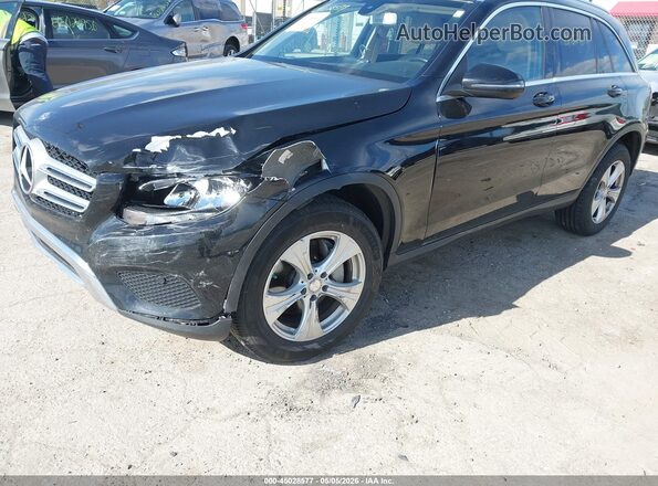 WDC0G4KB8HF155867 2017 MERCEDES-BENZ GLC 300 Black Դիմացի տեսք