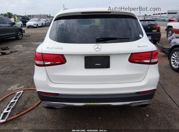 WDC0G4KB8JV030864 2018 MERCEDES-BENZ GLC 300 White 