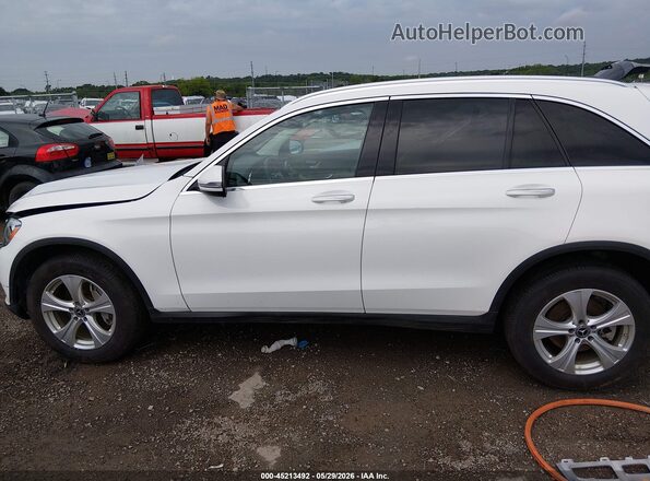 WDC0G4KB8JV030864 2018 MERCEDES-BENZ GLC 300 White Widok wnętrza 360 stopni