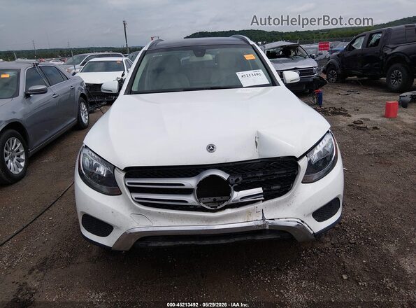 WDC0G4KB8JV030864 2018 MERCEDES-BENZ GLC 300 White Widok zestawu wskaźników