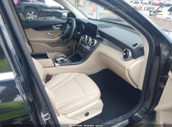 WDC0G4KBXGF082712 2016 MERCEDES-BENZ GLC 300 Черный Вид салона спереди