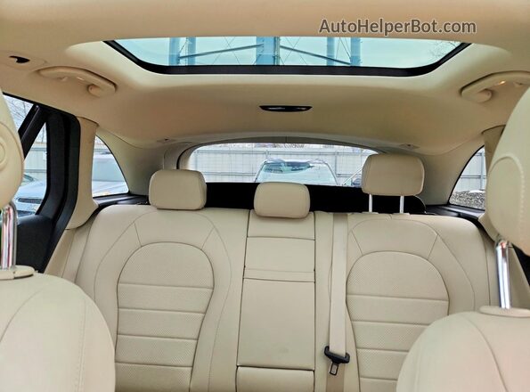 WDC0G4KBXKF581437 2019 MERCEDES-BENZ GLC-CLASS White 