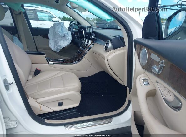 WDC0G4KBXKV158492 2019 MERCEDES-BENZ GLC 300 White Սալոնի դիմացի տեսք