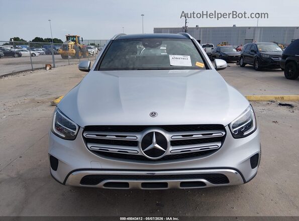 WDC0G8DB1LF677835 2020 MERCEDES-BENZ GLC 300 Silver Widok zestawu wskaźników