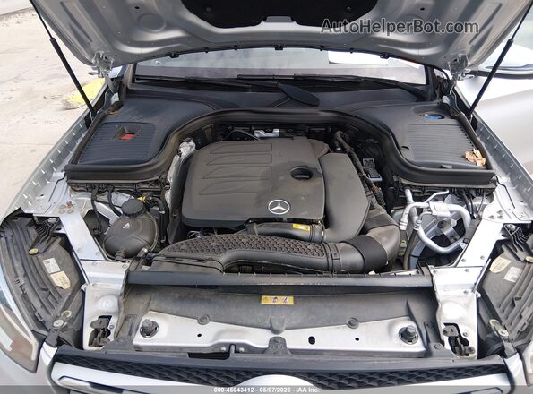 WDC0G8DB1LF677835 2020 MERCEDES-BENZ GLC 300 Silver Widok z tyłu