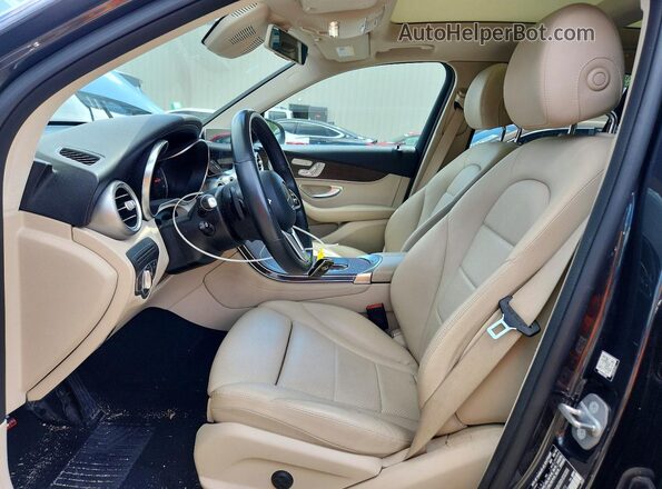 WDC0G8EB4LF731272 2020 MERCEDES-BENZ GLC-CLASS Black 