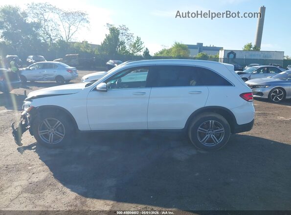 WDC0G8EB8LF719593 2020 MERCEDES-BENZ GLC 300 White 360 interior view
