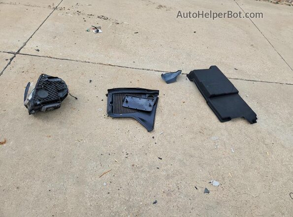 WDC0J6EB5KF628804 2019 MERCEDES-BENZ GLC-CLASS Black Engine compartment view
