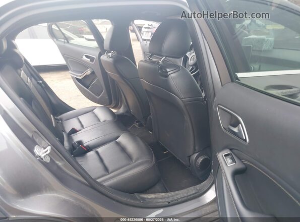 WDCTG4EB0GJ270922 2016 MERCEDES-BENZ GLA 250 Gray Вид наклейки з VIN-кодом