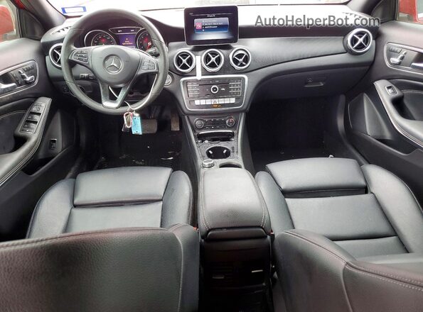 WDCTG4EB0LU020962 2020 MERCEDES-BENZ GLA Red Вид панелі приладів