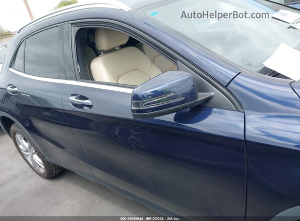 WDCTG4EB1HJ305713 2017 MERCEDES-BENZ GLA 250 Blue Vista interior de 360 grados