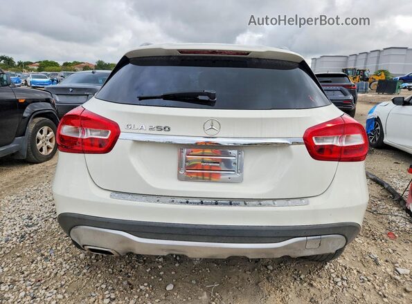 WDCTG4EB1JJ406269 2018 MERCEDES-BENZ GLA Белый Вид сзади