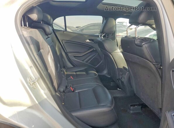 WDCTG4EB2GJ205537 2016 MERCEDES-BENZ GLA Silver 
