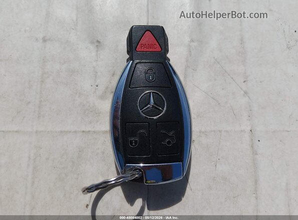 WDCTG4EB2GJ212388 2016 MERCEDES-BENZ GLA 250 Black Widok deski rozdzielczej