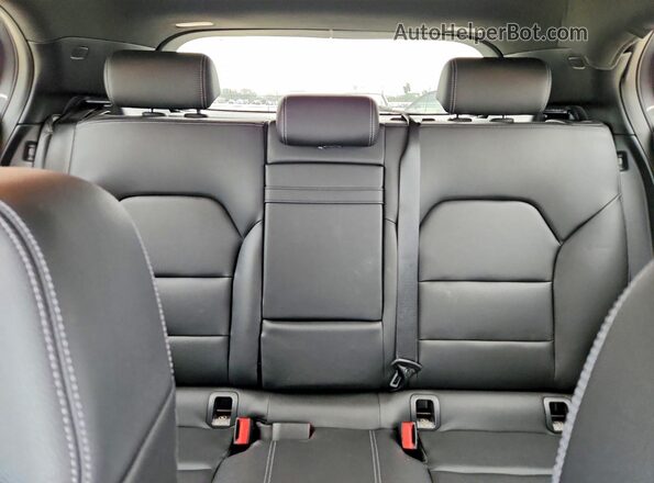WDCTG4EB2GJ250879 2016 MERCEDES-BENZ GLA Silver Widok tylnych siedzeń