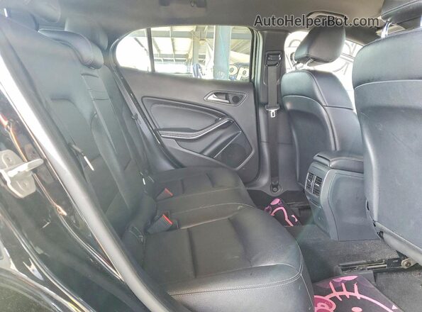 WDCTG4EB2JJ439846 2018 MERCEDES-BENZ GLA Black Вид задніх сидінь