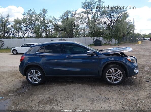 WDCTG4EB2KJ641930 2019 MERCEDES-BENZ GLA 250 Black Սալոնի հետևի տեսք