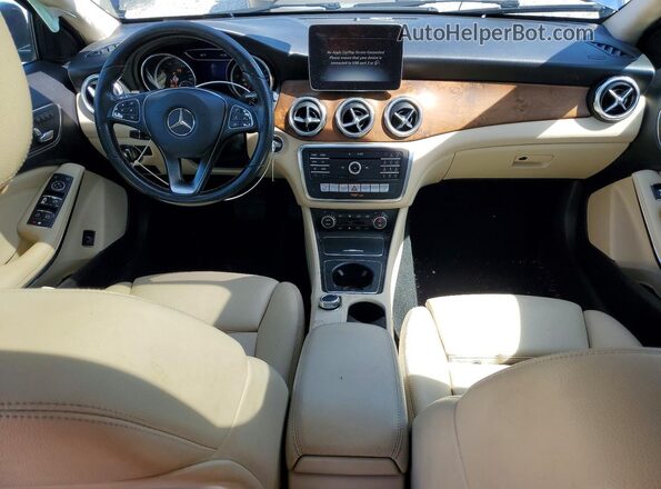 WDCTG4EB3KU000915 2019 MERCEDES-BENZ GLA Blue Вид панелі приладів